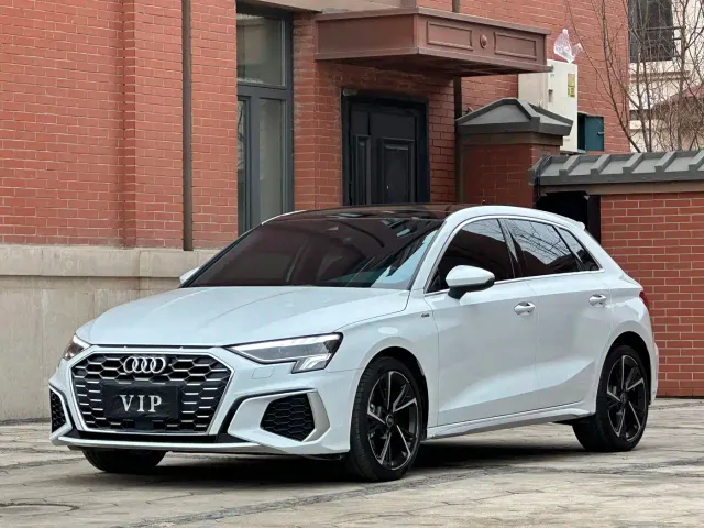 Фотография автомобиля — Audi A3
