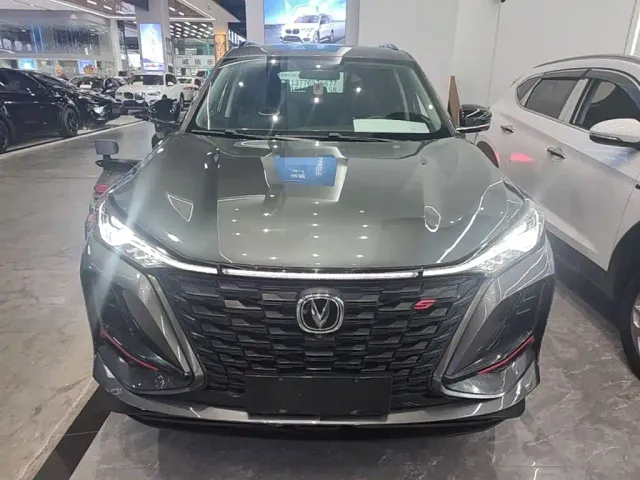 Changan CS75 Plus — Фото автомобиля 2