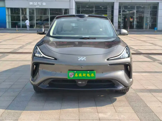 IM Motors LS6 — Фото автомобиля 2