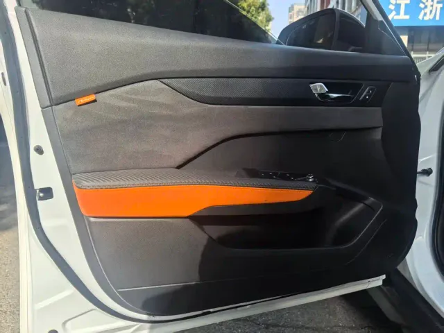Dongfeng Yixuan GS — Фото автомобиля 16