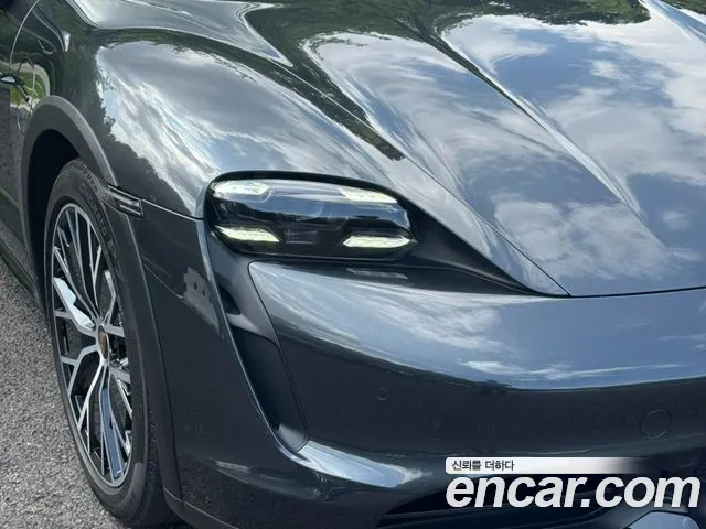 Porsche Taycan Taycan Khan — Фото автомобиля 18