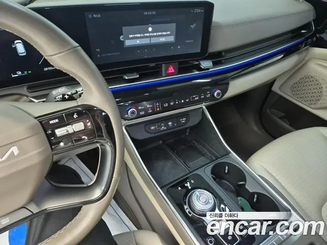 Kia Carnival Generation 4 — Фото автомобиля 10