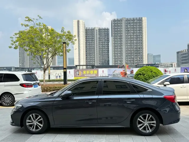 Honda Civic — Фото автомобиля 4