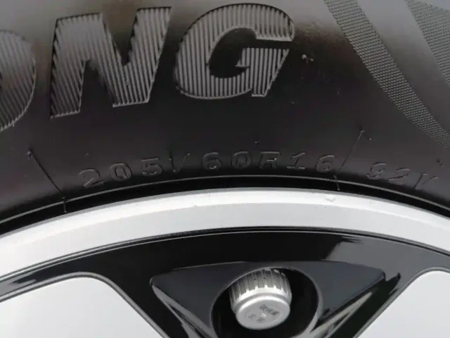 Geely Starry Wish — Фото автомобиля 24