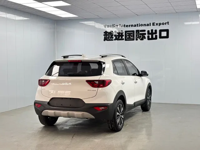 Kia KX1 — Фото автомобиля 10