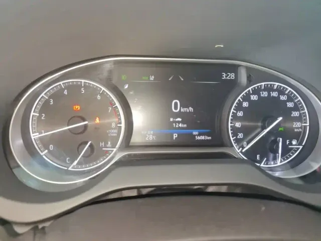 Toyota Harrier — Фото автомобиля 11
