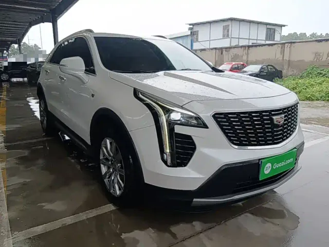 Cadillac XT4 — Фото автомобиля 3
