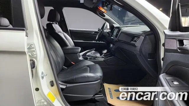 KG_Mobility_Ssangyong Rexton Новый Rexton Sport Дизель 2.2 2WD — Фото автомобиля 10