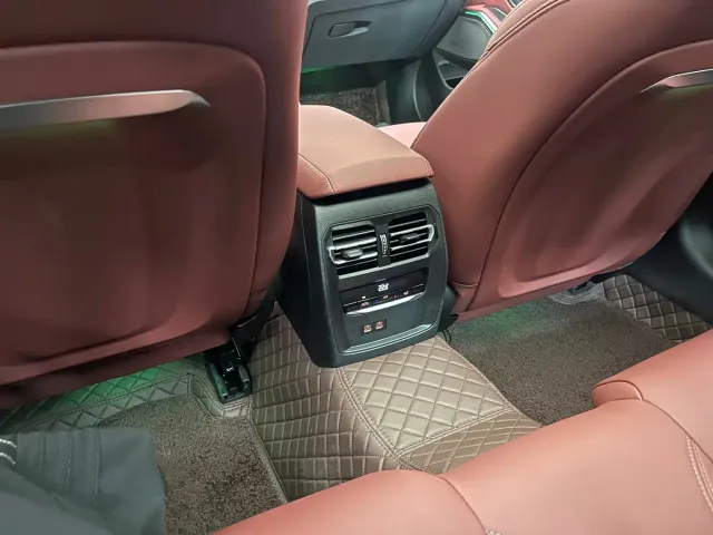 BMW 3 Series — Фото автомобиля 12