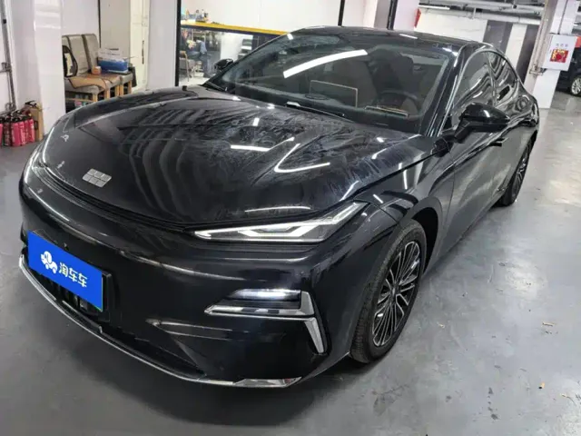 Фотография автомобиля — Geely Galaxy Xingyao 8