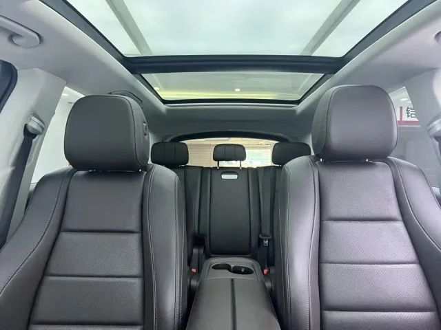 Mercedes-Benz GLE-Class — Фото автомобиля 12