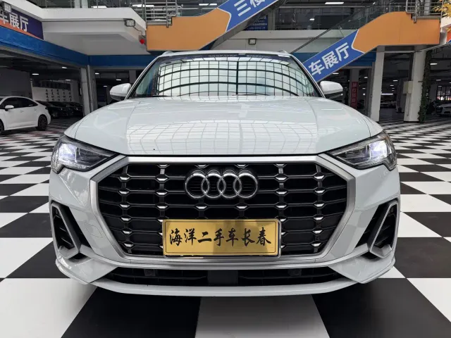 Audi Q3 — Фото автомобиля 2