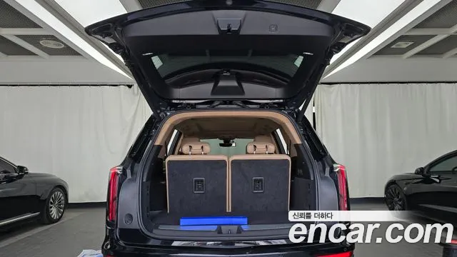 Cadillac XT6 — Фото автомобиля 18