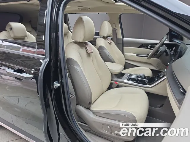 Kia Carnival 4th Gen — Фото автомобиля 16