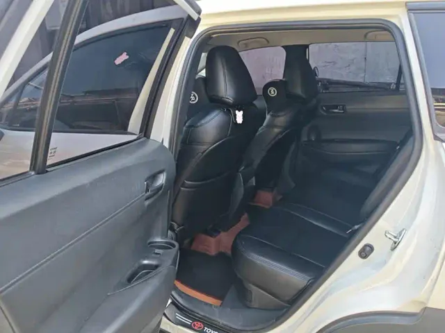 Toyota Corolla Cross — Фото автомобиля 11