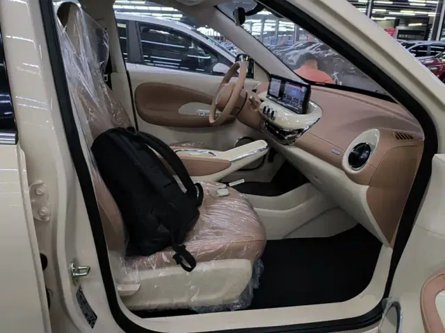 Wuling Bingo — Фото автомобиля 19