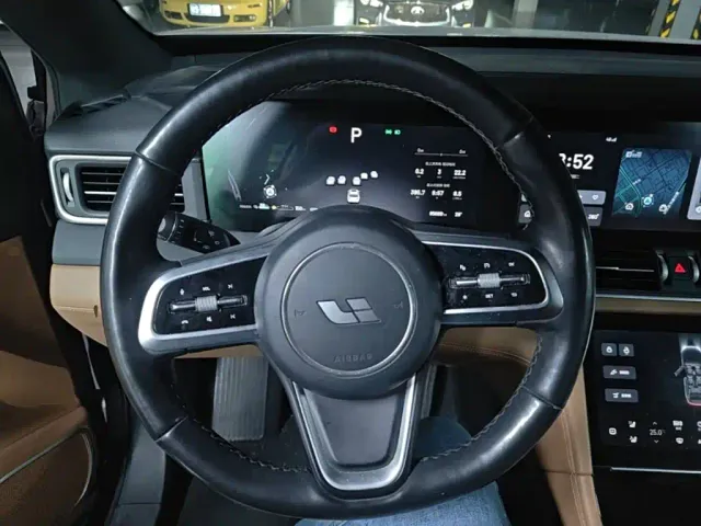Li Auto ONE — Фото автомобиля 10