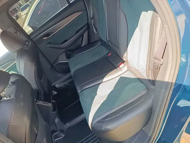 Geely Xingyue L — Фото автомобиля 16