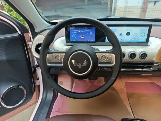 Wuling Bingo — Фото автомобиля 10