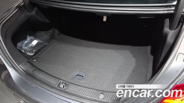 Mercedes-Benz E-Class W213 — Фото автомобиля 30
