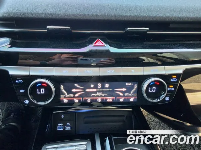 Genesis G80 RG3 — Фото автомобиля 9