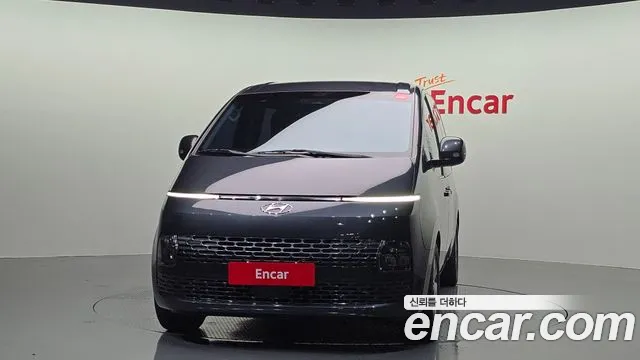 Hyundai Staria Staria Tourer 11 мест — Фото автомобиля 3