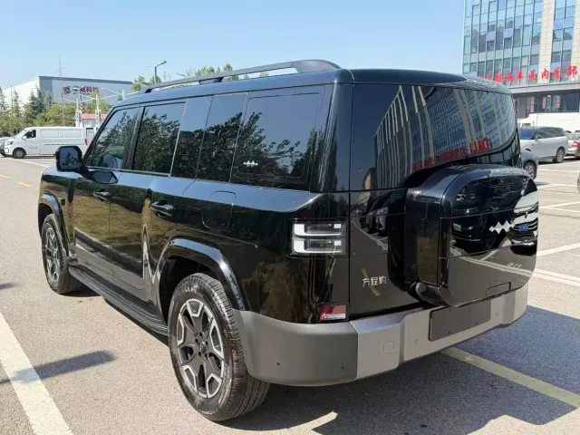 BYD FangChengBao Titanium 7 — Фото автомобиля 14