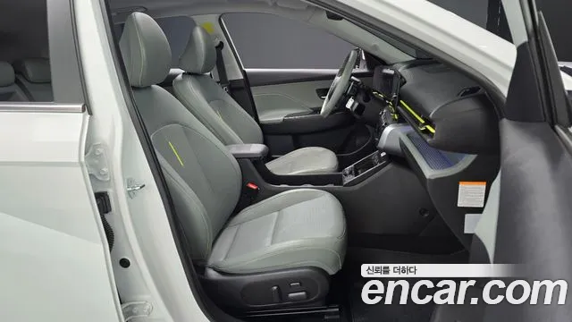 Hyundai Kona SX2 — Фото автомобиля 11