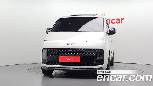 Hyundai Staria — Фото автомобиля 3
