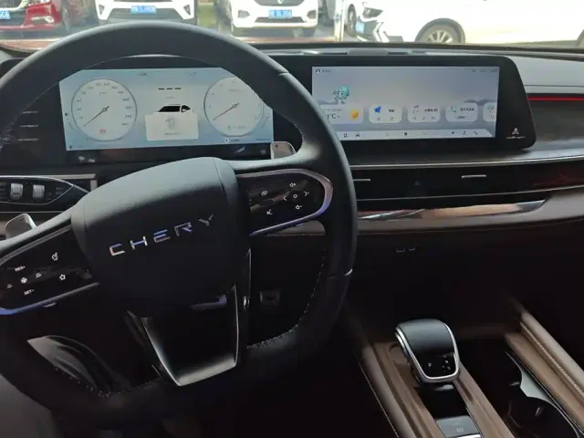 Chery Arrizo 8 — Фото автомобиля 12