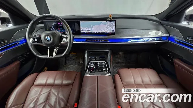 BMW 7-Series — Фото автомобиля 7