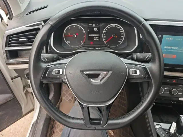 Jetta VS5 — Фото автомобиля 10