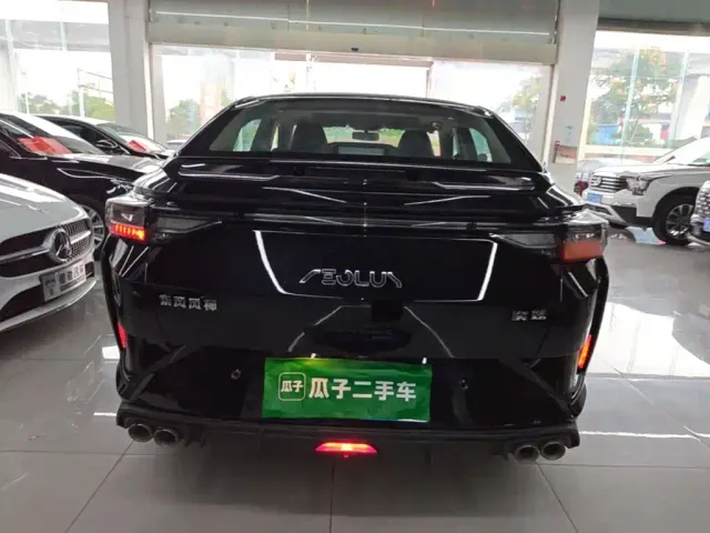 Dongfeng Yixuan — Фото автомобиля 5