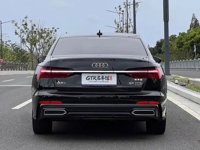 Audi A6L — Фото автомобиля 10