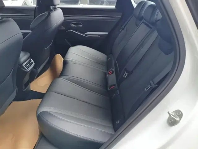BYD Qin L — Фото автомобиля 16