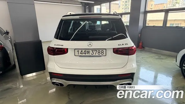 Mercedes-Benz GLB-Class X247 — Фото автомобиля 2