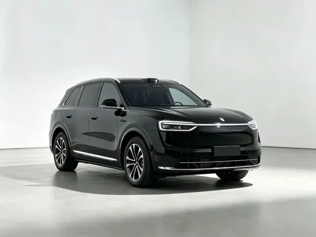 Aito M7 — Фото автомобиля 3