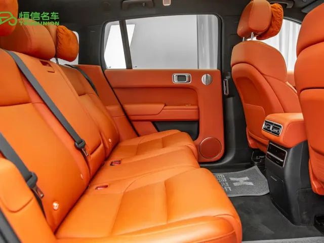 Li Auto L7 — Фото автомобиля 16