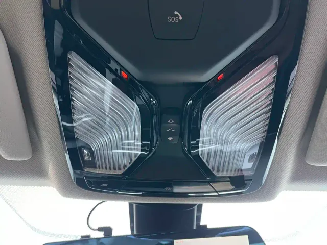 BMW 3 Series — Фото автомобиля 11