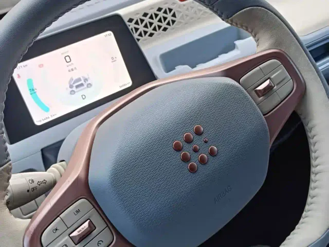 DFSK Mini EV — Фото автомобиля 7