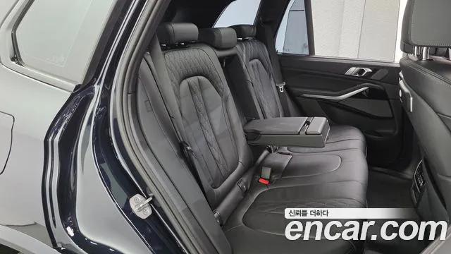 BMW X5 — Фото автомобиля 2