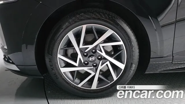 Hyundai Grandeur GN7 — Фото автомобиля 5