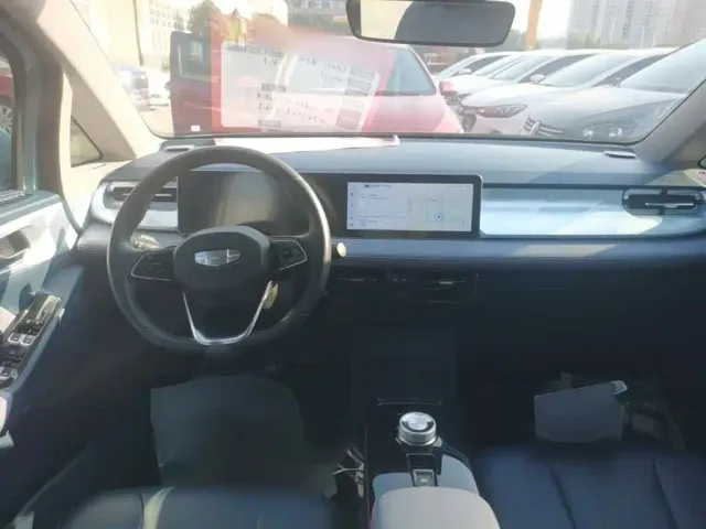 Geely Geometry E Firefly — Фото автомобиля 9