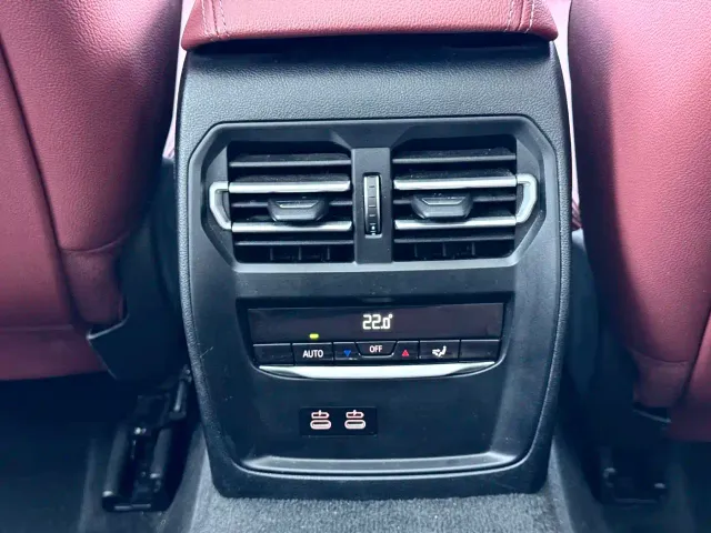 BMW 3 Series — Фото автомобиля 13