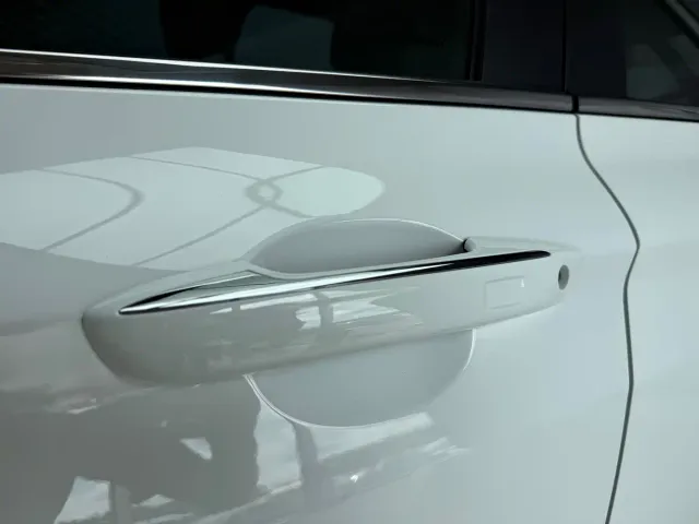 Geely Emgrand S — Фото автомобиля 7