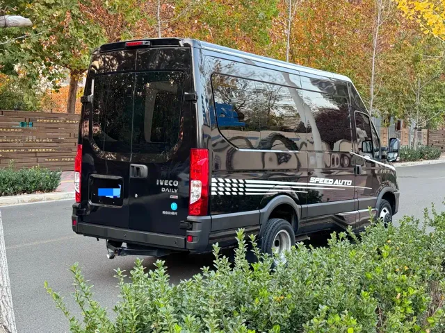 Iveco Daily — Фото автомобиля 19