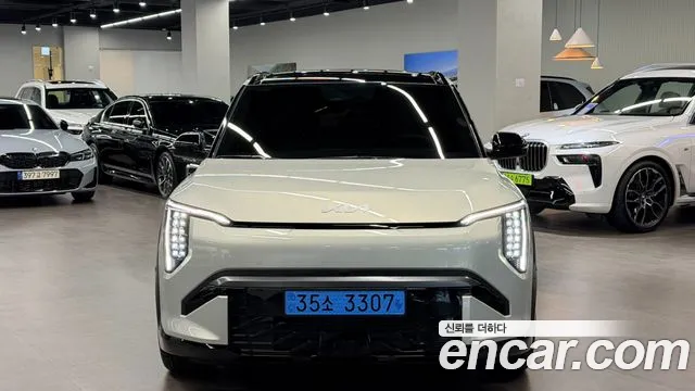 Kia EV3 — Фото автомобиля 3