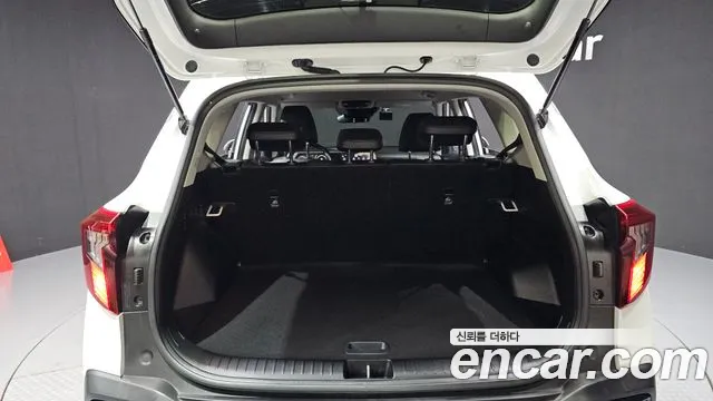 Kia Seltos New — Фото автомобиля 30