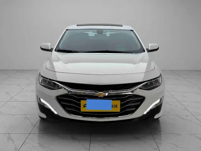 Chevrolet Malibu XL — Фото автомобиля 2