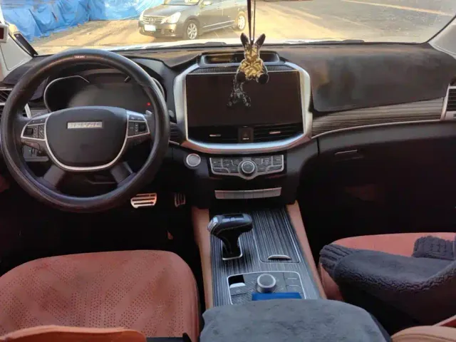 Haval H9 — Фото автомобиля 12